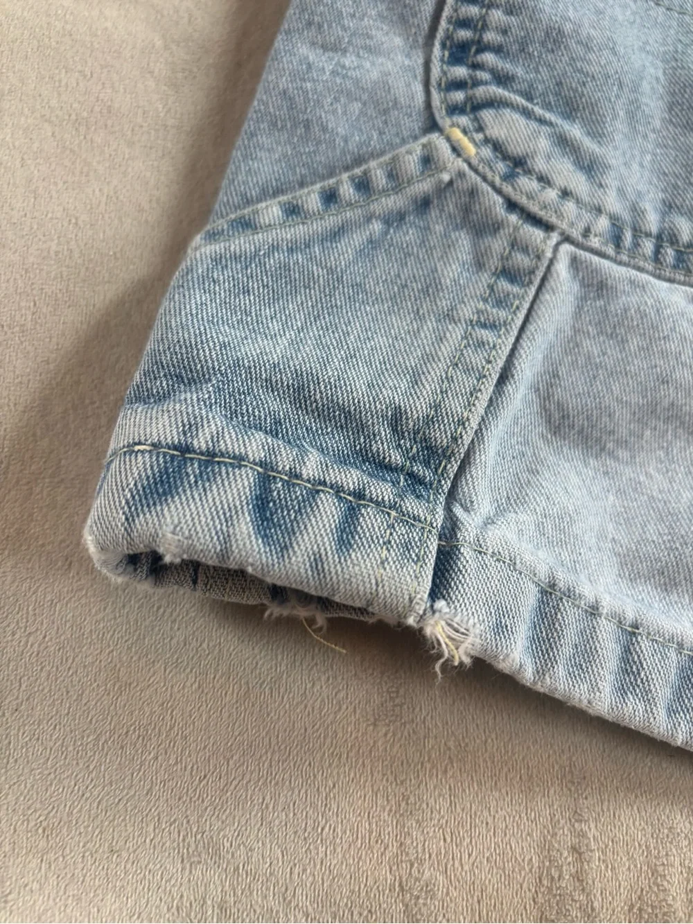 Vintage Tommy Hilfiger High Rise Light Wash Denim Shorts 90s Y2K
